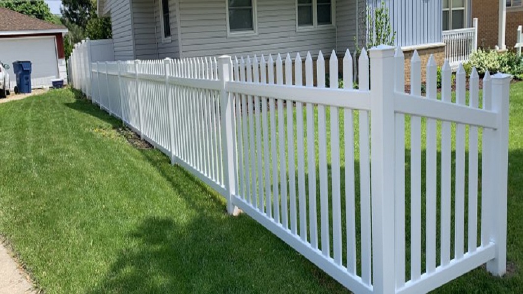 You are currently viewing 5 Key Benefits of Metal Fences