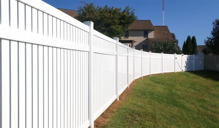 7 Ways How Fence and Installation Help Fix Properties