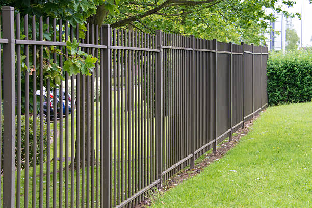 Commercial Fence Buffalo: How Much Does Commercial Fencing Cost?